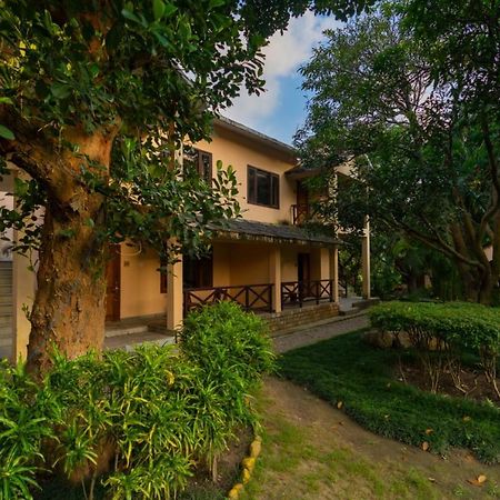 Corbett Wild Resorts & Spa Garjia Exterior foto